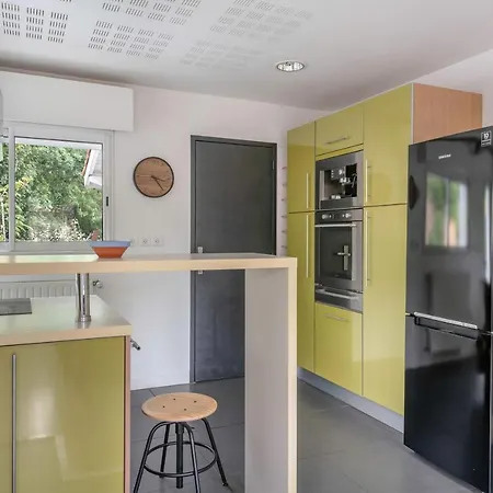 - Magnifique Maison Avec Piscine - 8 Pers בית נופש *