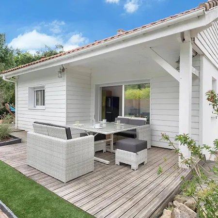 - Magnifique Maison Avec Piscine - 9 Pers Holiday home